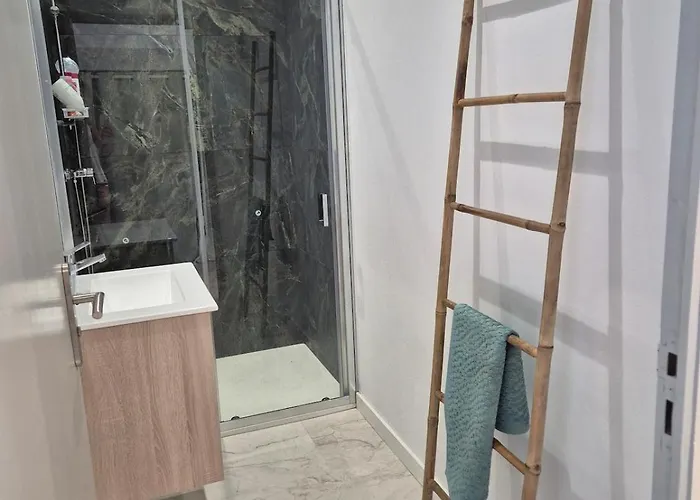 Appartement Peaceful 3-room Apartment, Refurbished And Air-conditioned